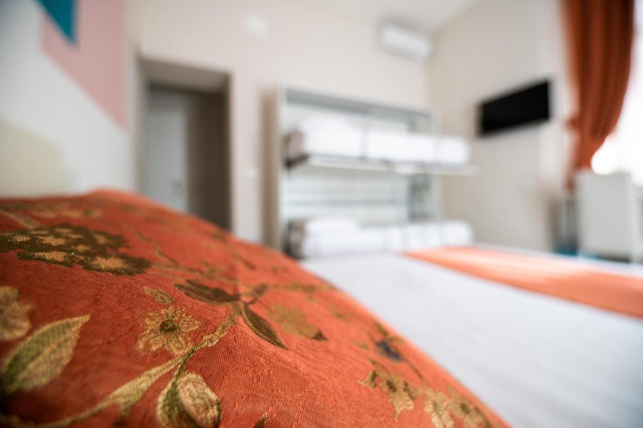 La Chambre Наполи Екстериор снимка