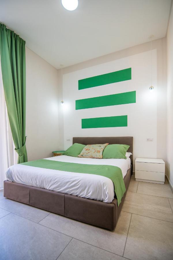 La Chambre Наполи Екстериор снимка